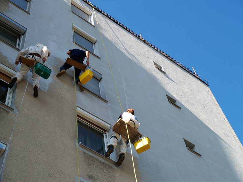 Skuteczne mycie elewacji, DYNABUD Termomodernizacja budynków, Katowice